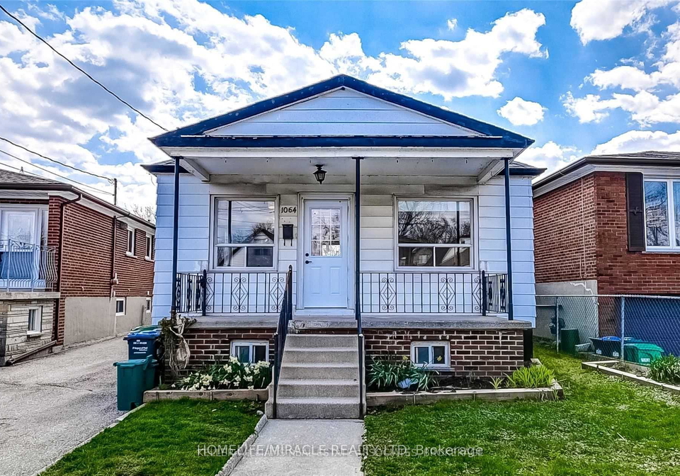 1064-westmount-avenue-mississauga-ontario-w12590816