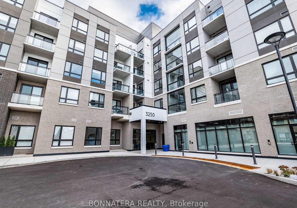 3250-carding-mill-trail-oakville-ontario-w12590970