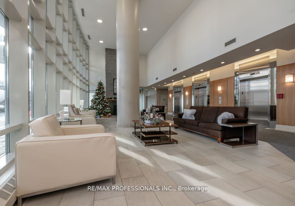 15-windermere-avenue-toronto-ontario-w12591254