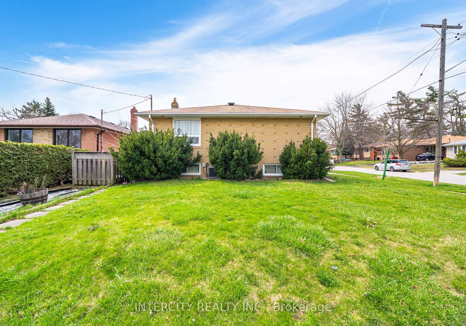 31-munhall-road-etobicoke-ontario-w12591586
