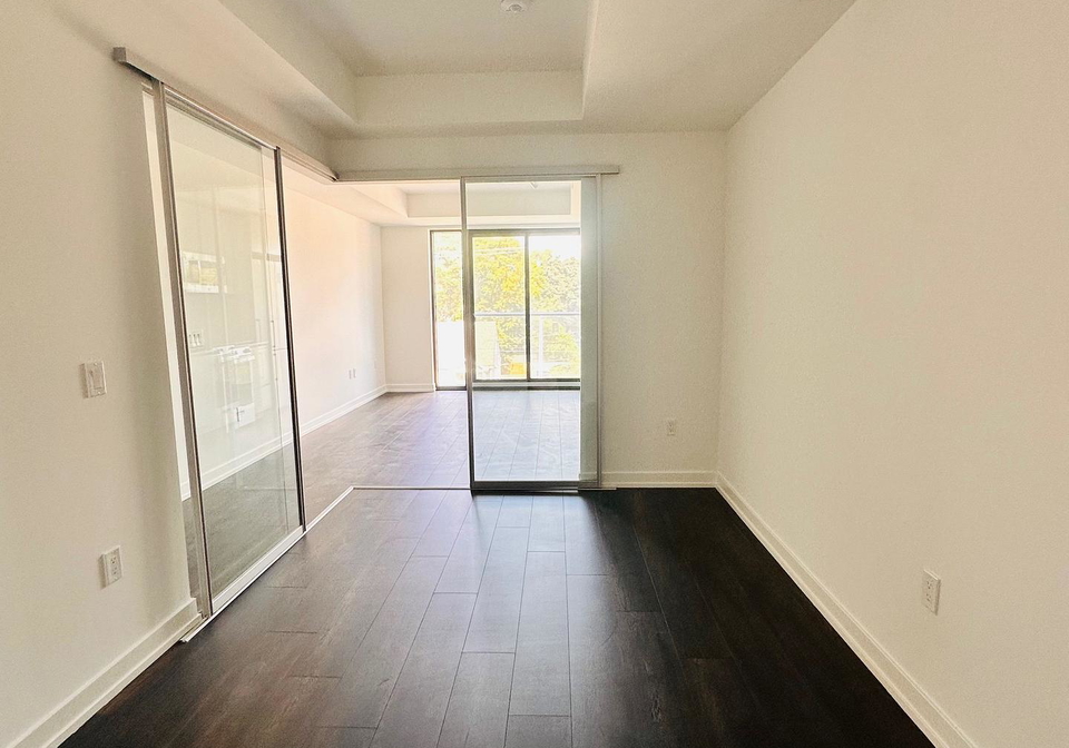 801-the-queensway-etobicoke-ontario-w12592446