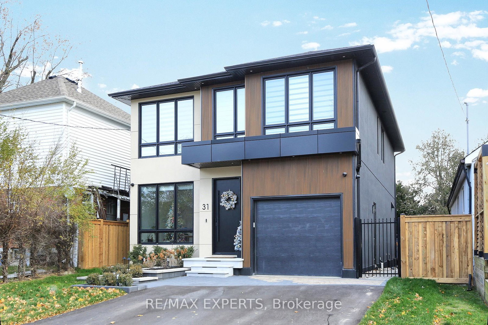 31-fulham-drive-etobicoke-ontario-w12592460