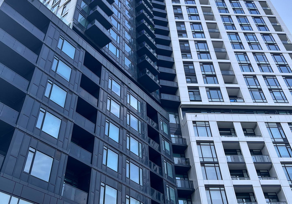 2495-eglinton-avenue-w-mississauga-ontario-w12592694