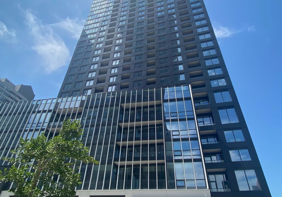 395-square-one-drive-mississauga-ontario-w12592958