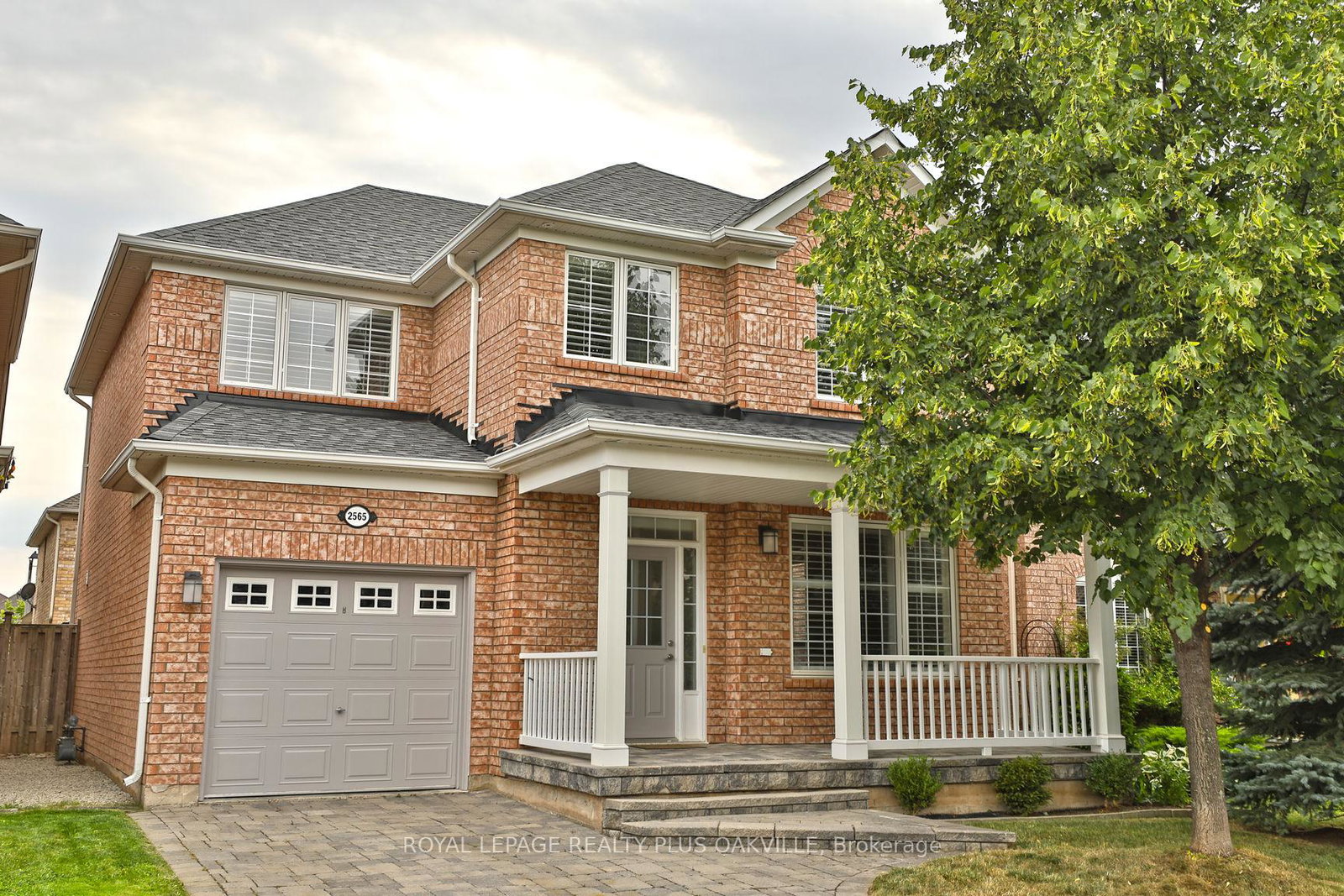 2565-falkland-crescent-oakville-ontario-w12593018