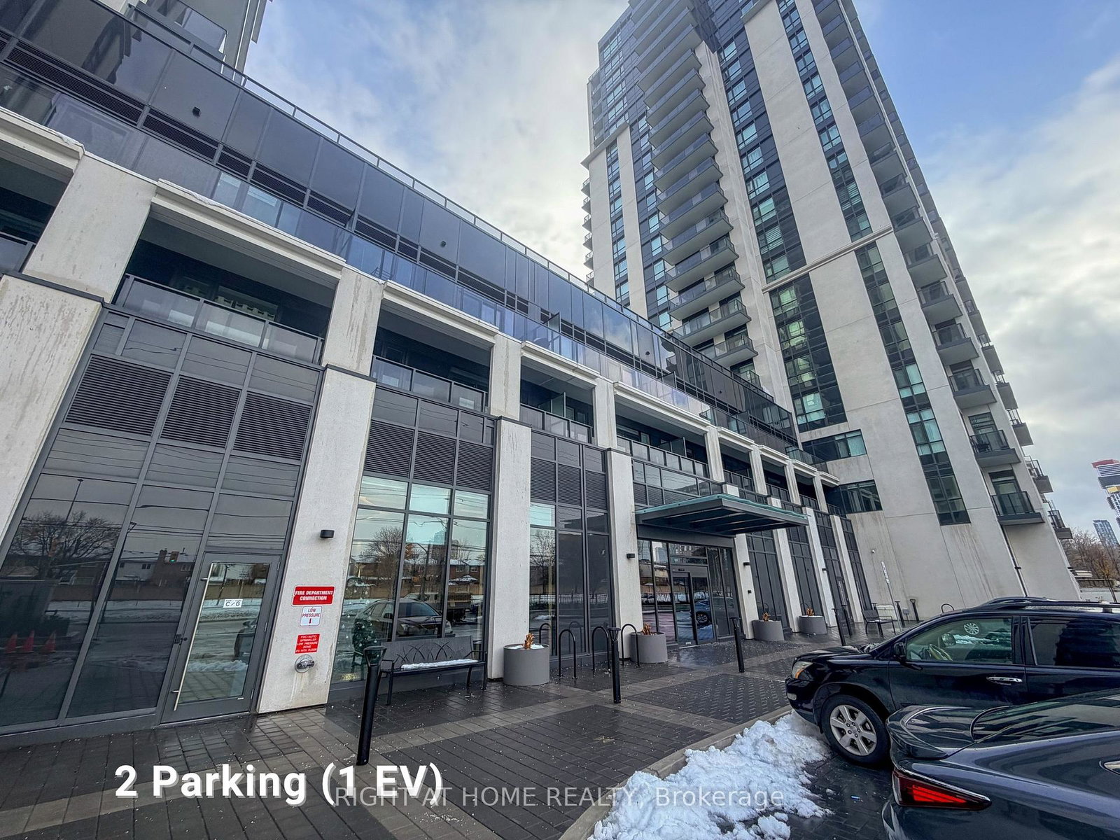 202-burnhamthorpe-road-e-mississauga-ontario-w12593556