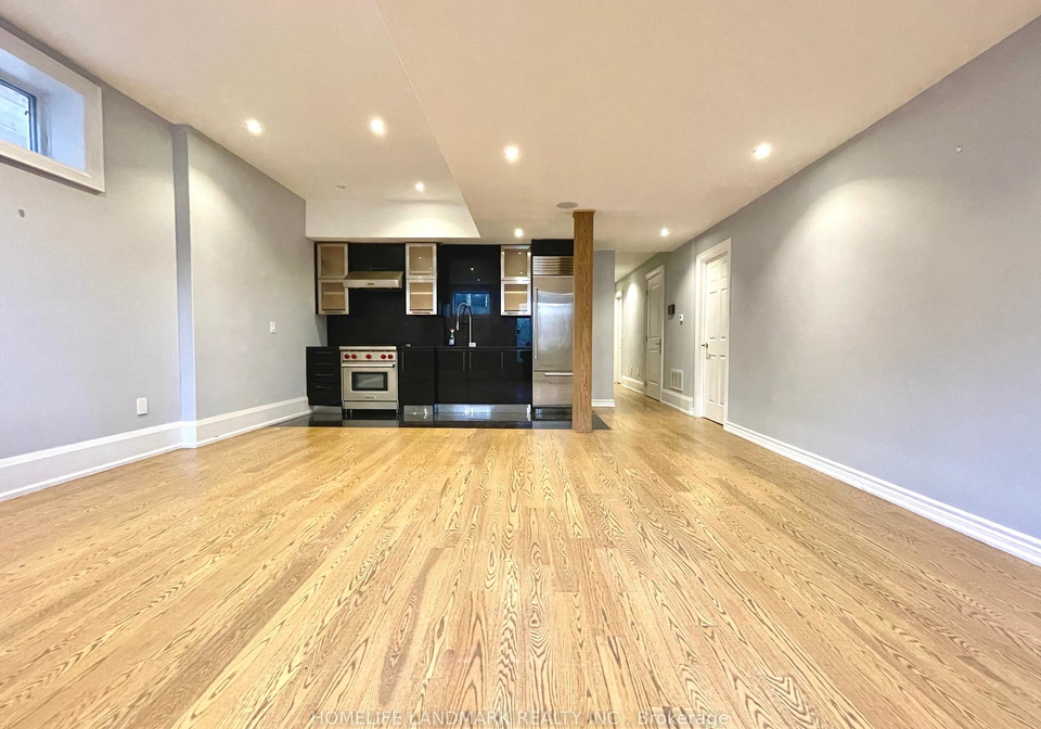 597-montbeck-crescent-mississauga-ontario-w12593636