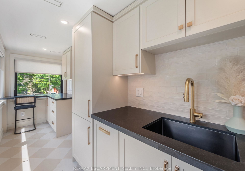 46-ohara-avenue-toronto-ontario-w12593694