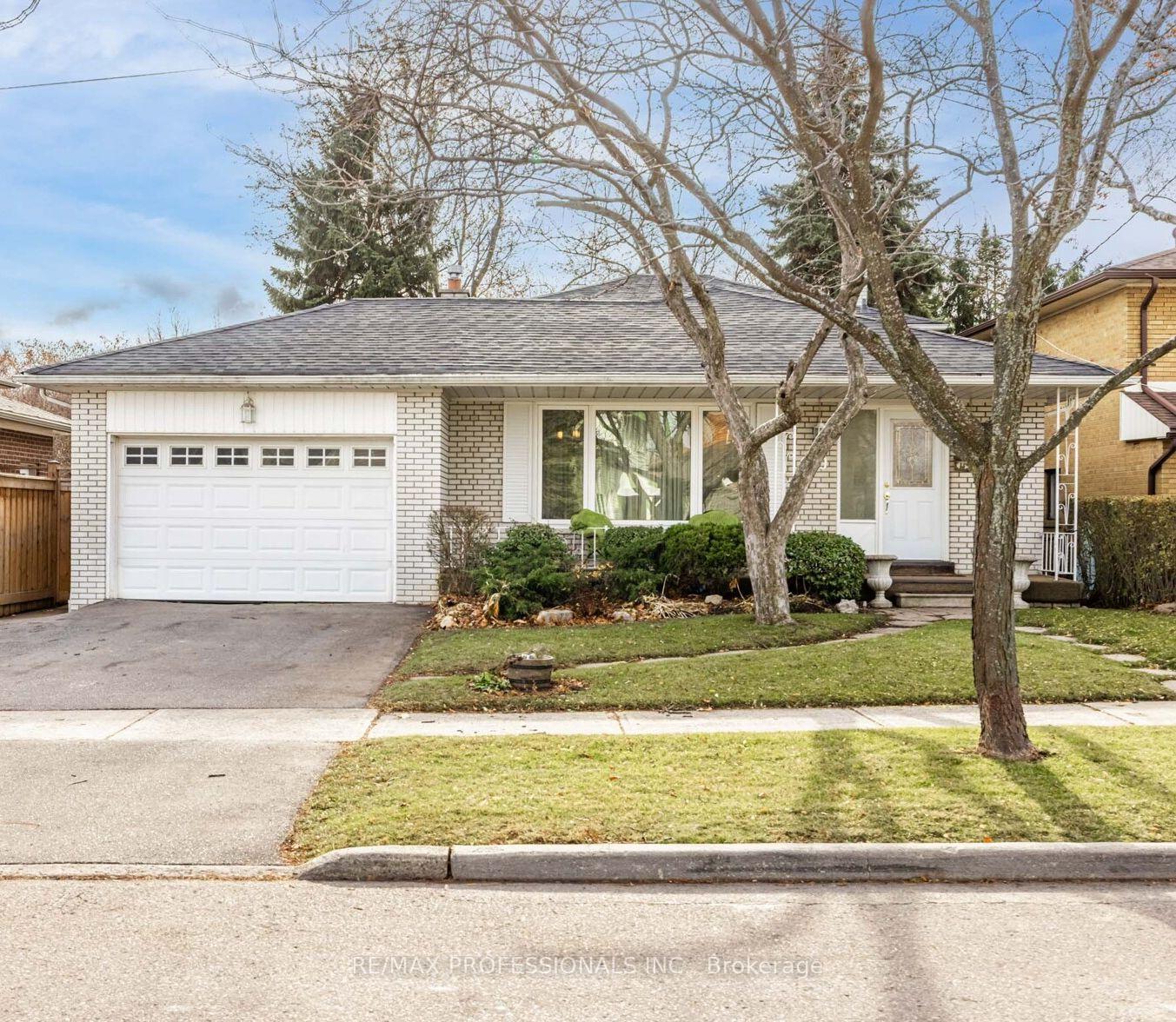 19-pylon-place-etobicoke-ontario-w12593984