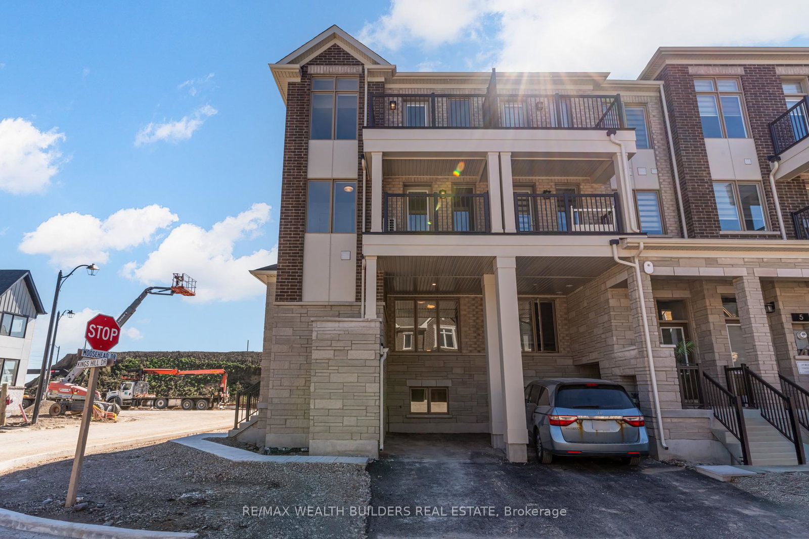 1-kings-hill-drive-brampton-ontario-w12594162