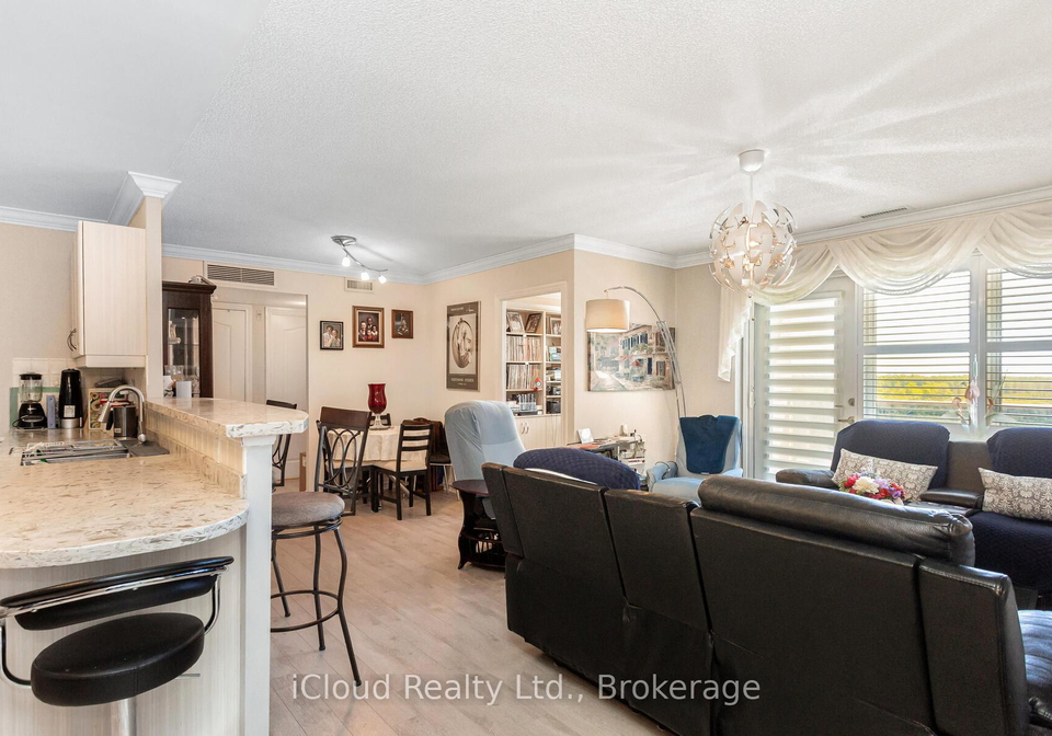 10-dayspring-circle-brampton-ontario-w12594342