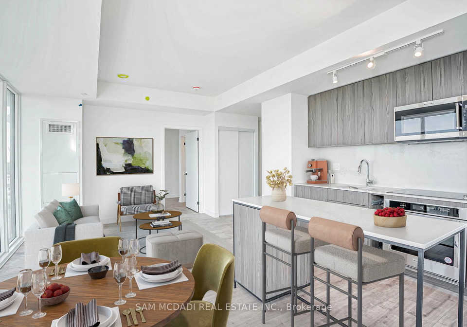 220-missinnihe-way-mississauga-ontario-w12594530