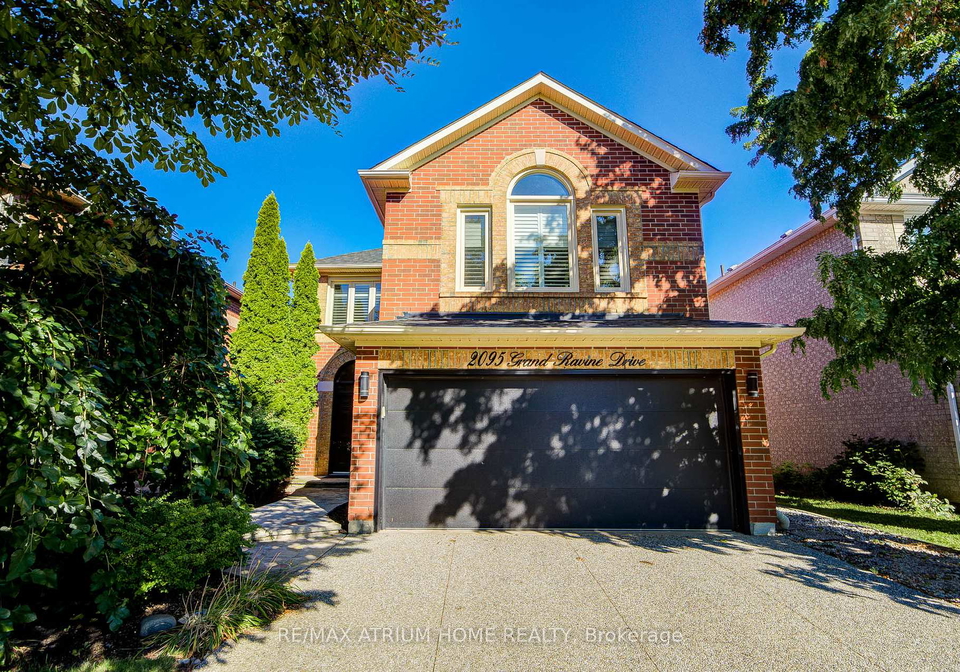 2095-grand-ravine-drive-oakville-ontario-w12594834