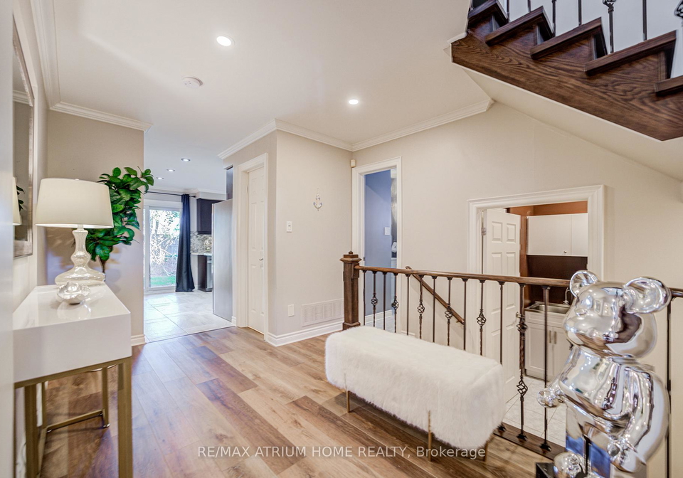 2095-grand-ravine-drive-oakville-ontario-w12594834