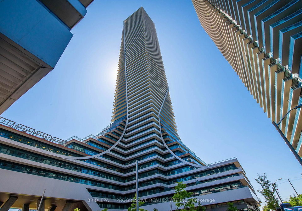 30-shore-breeze-drive-etobicoke-ontario-w12595560