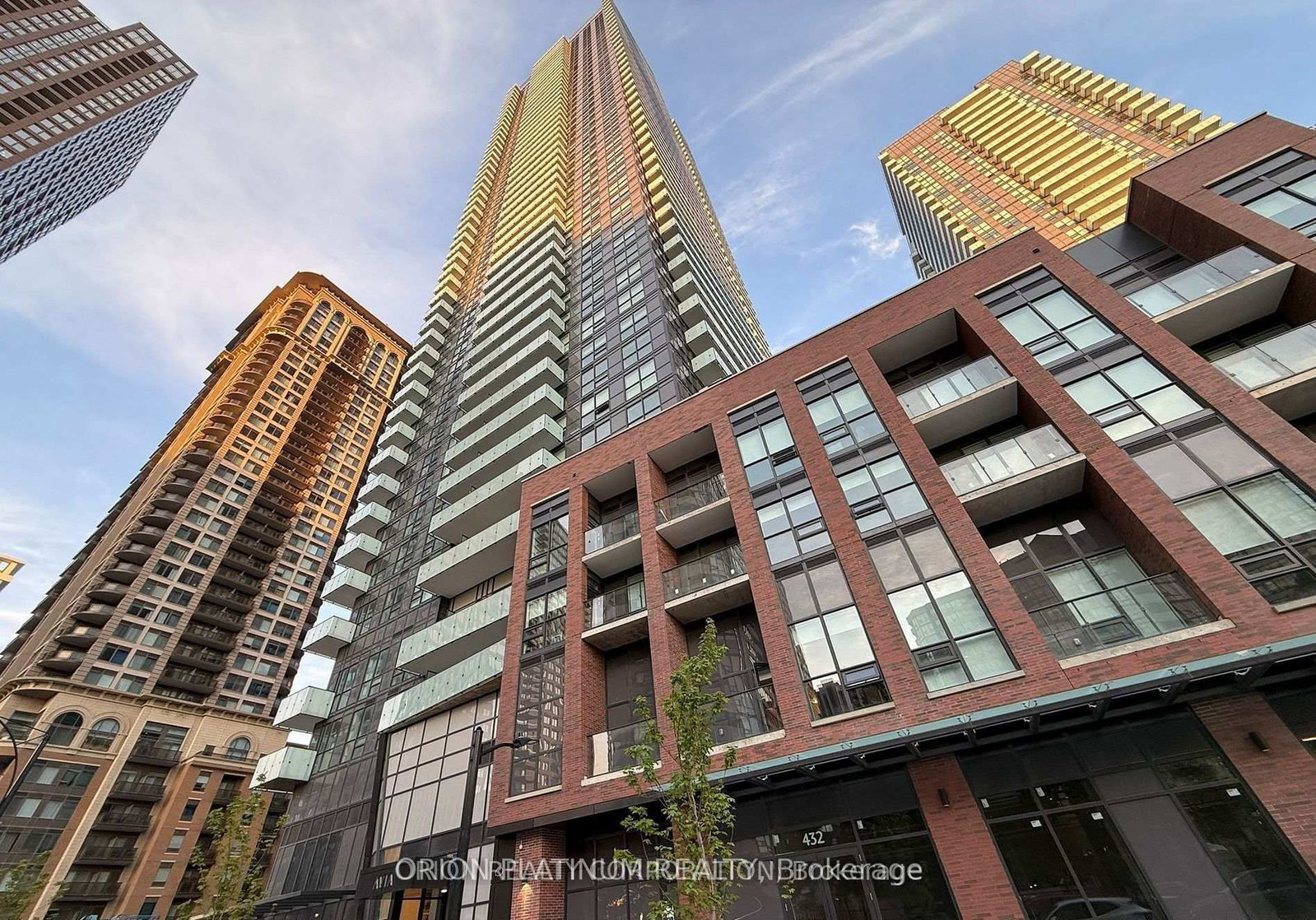 430-square-one-drive-mississauga-ontario-w12595598