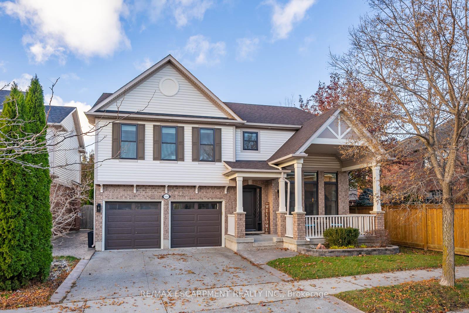 1351-mcguffin-gate-milton-ontario-w12595670
