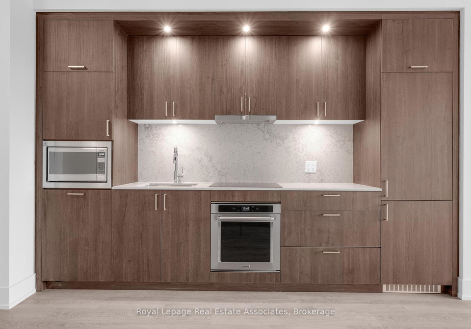 259-the-kingsway-etobicoke-ontario-w12595672