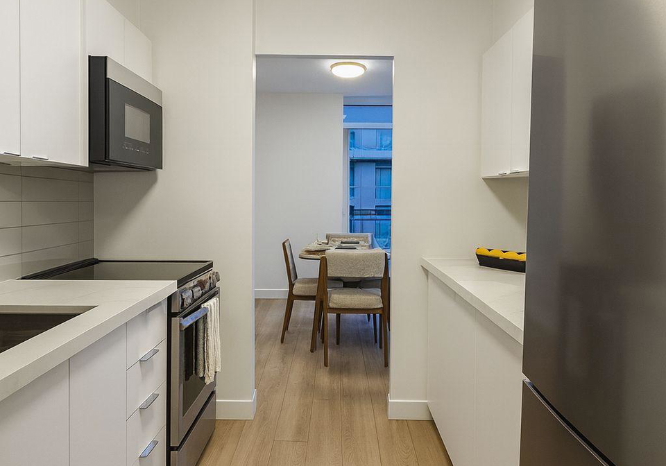 70-park-street-e-mississauga-ontario-w12595716