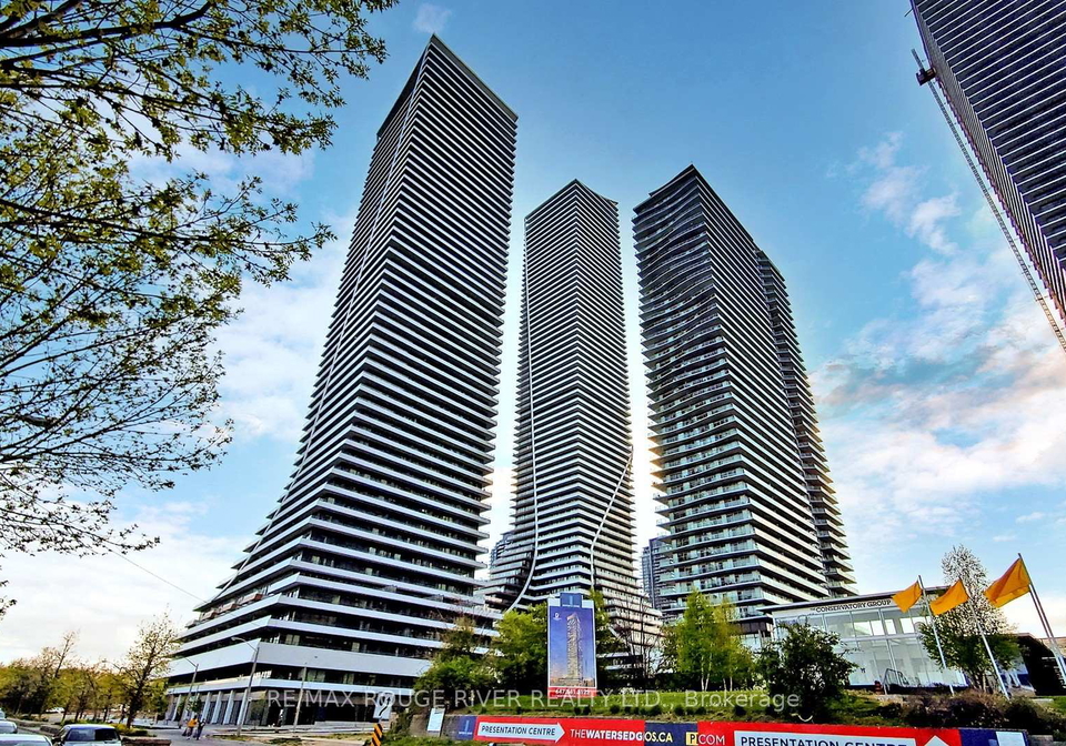 33-shore-breeze-drive-etobicoke-ontario-w12595852