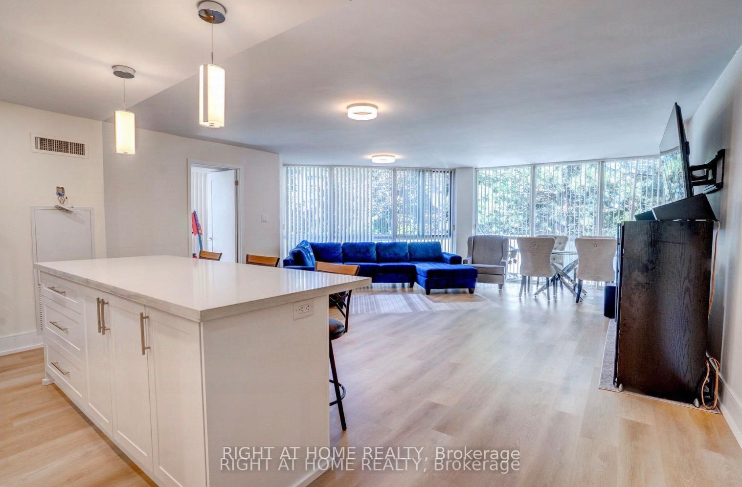350-webb-drive-mississauga-ontario-w12596142