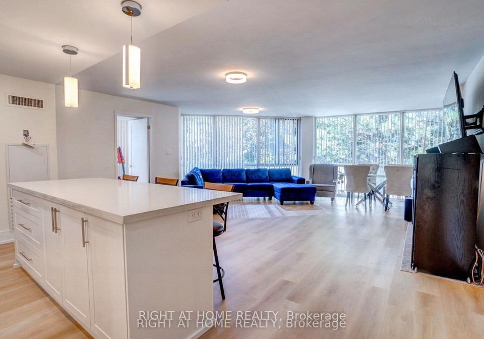350-webb-drive-mississauga-ontario-w12596142