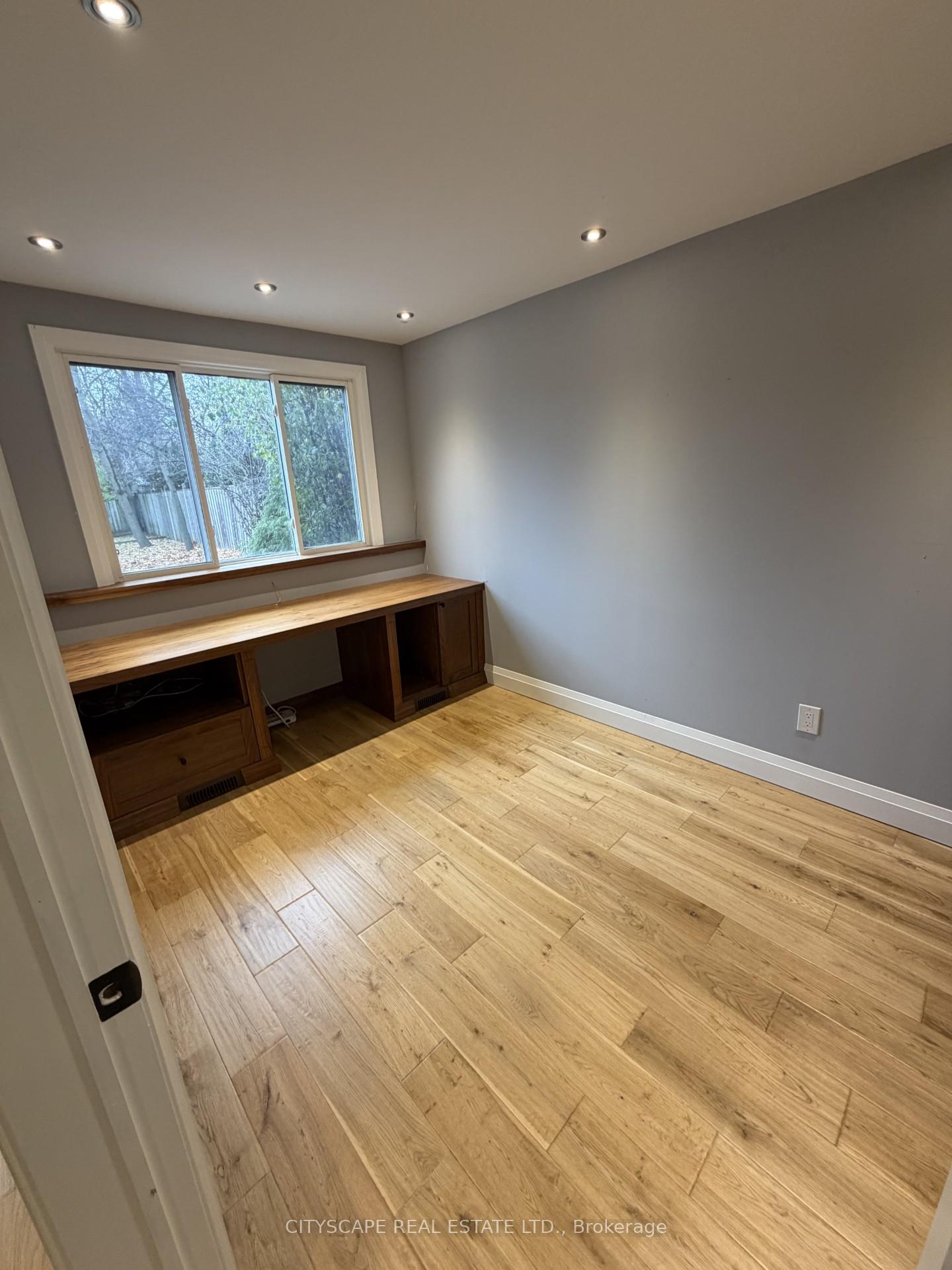 623-trafford-crescent-oakville-ontario-w12596186