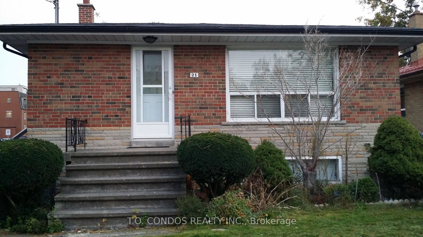 21-black-creek-boulevard-toronto-ontario-w12596226