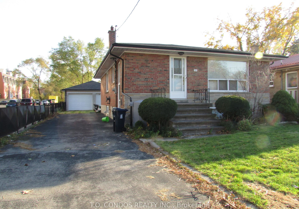 21-black-creek-boulevard-toronto-ontario-w12596226