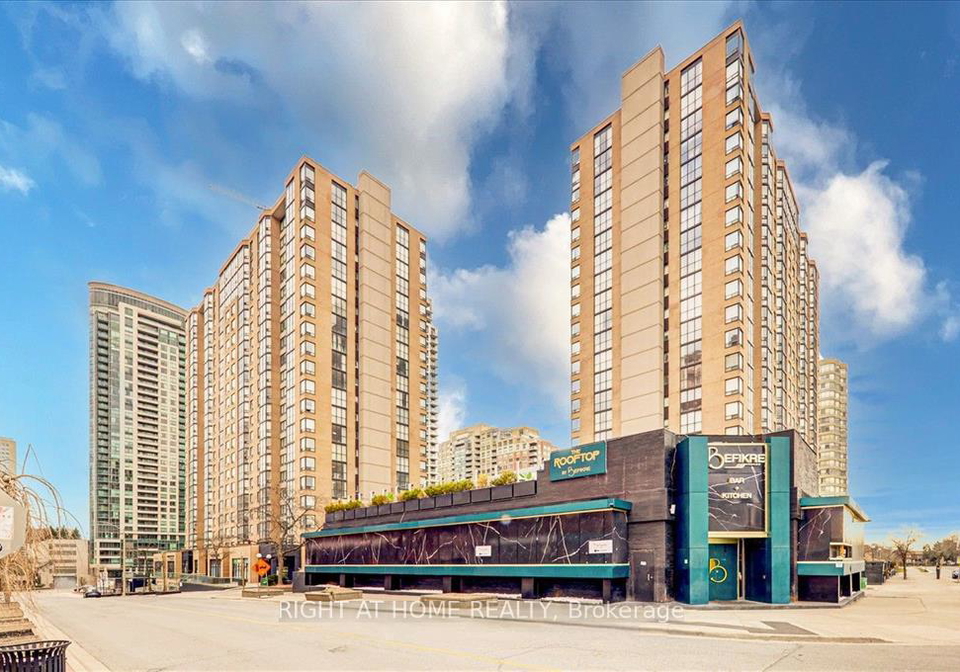 265-enfield-place-mississauga-ontario-w12596292