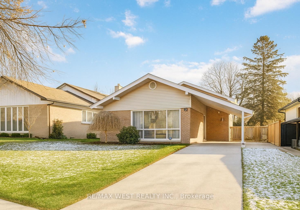 5-henley-crescent-etobicoke-ontario-w12596472