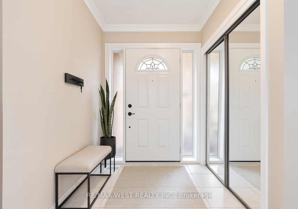 5-henley-crescent-etobicoke-ontario-w12596472