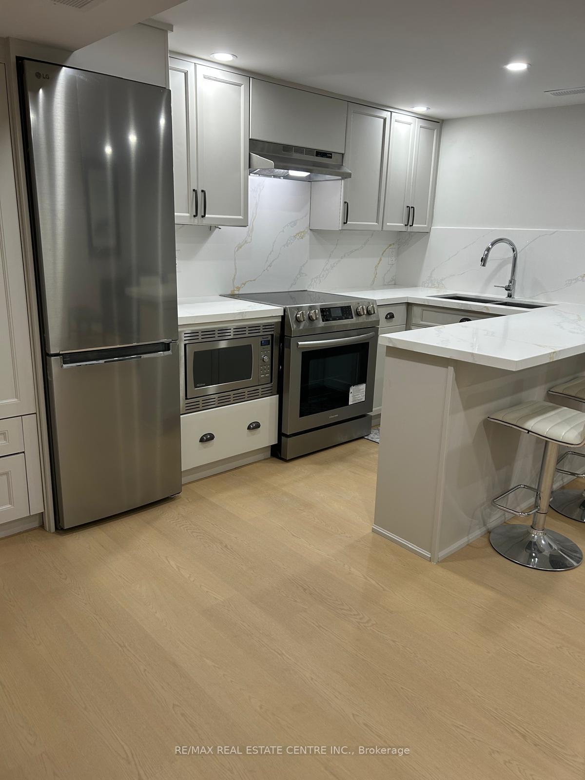 2429-hensall-street-mississauga-ontario-w12596538