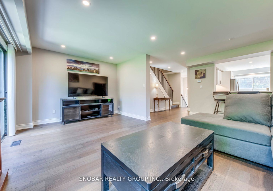 35-maple-branch-path-etobicoke-ontario-w12596558