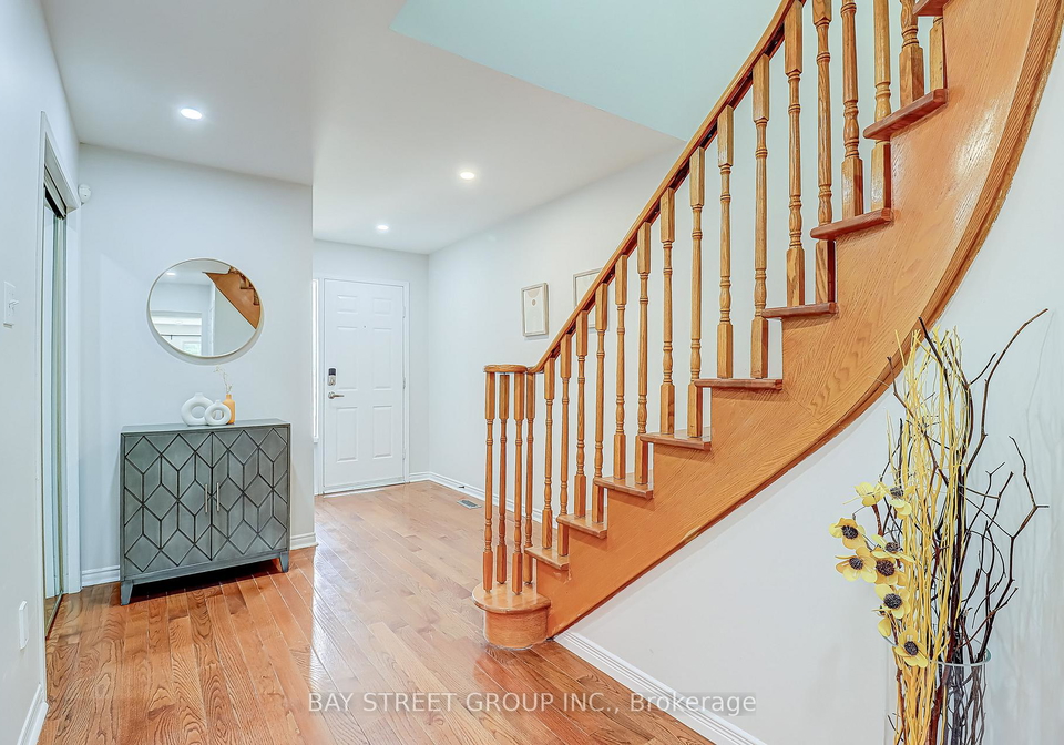 679-constellation-drive-mississauga-ontario-w12596652