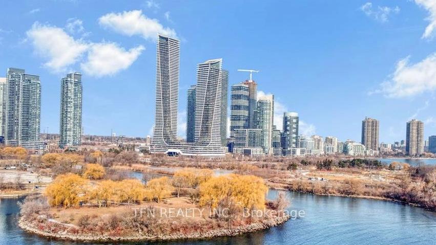 20-shore-breeze-drive-etobicoke-ontario-w12596754