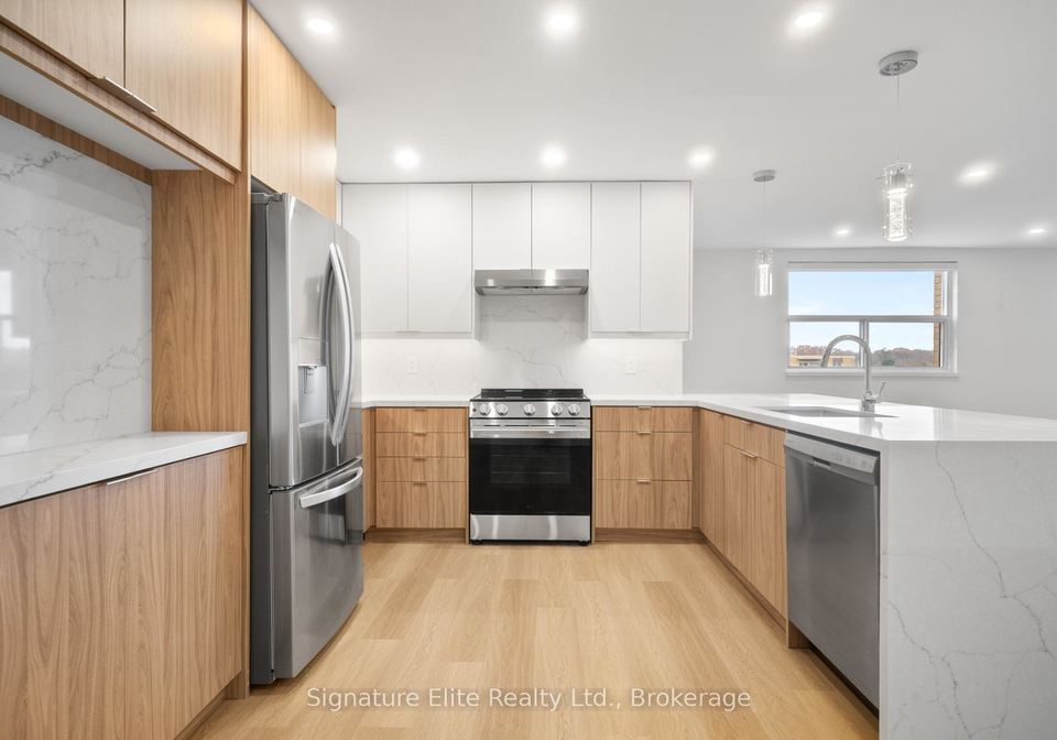 10-fontenay-court-etobicoke-ontario-w12596834
