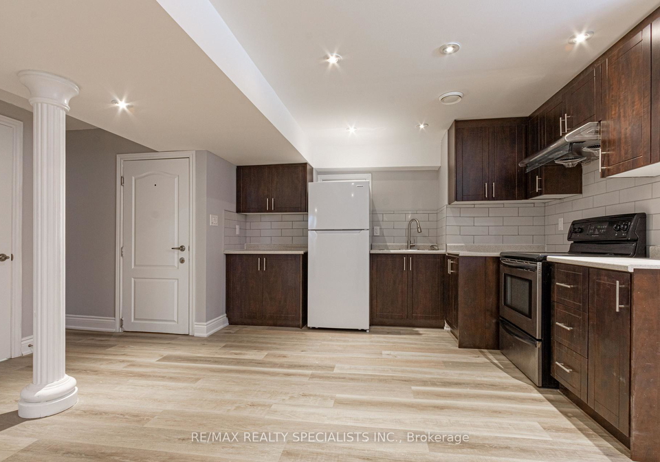 5118-misty-pine-crescent-mississauga-ontario-w12597436