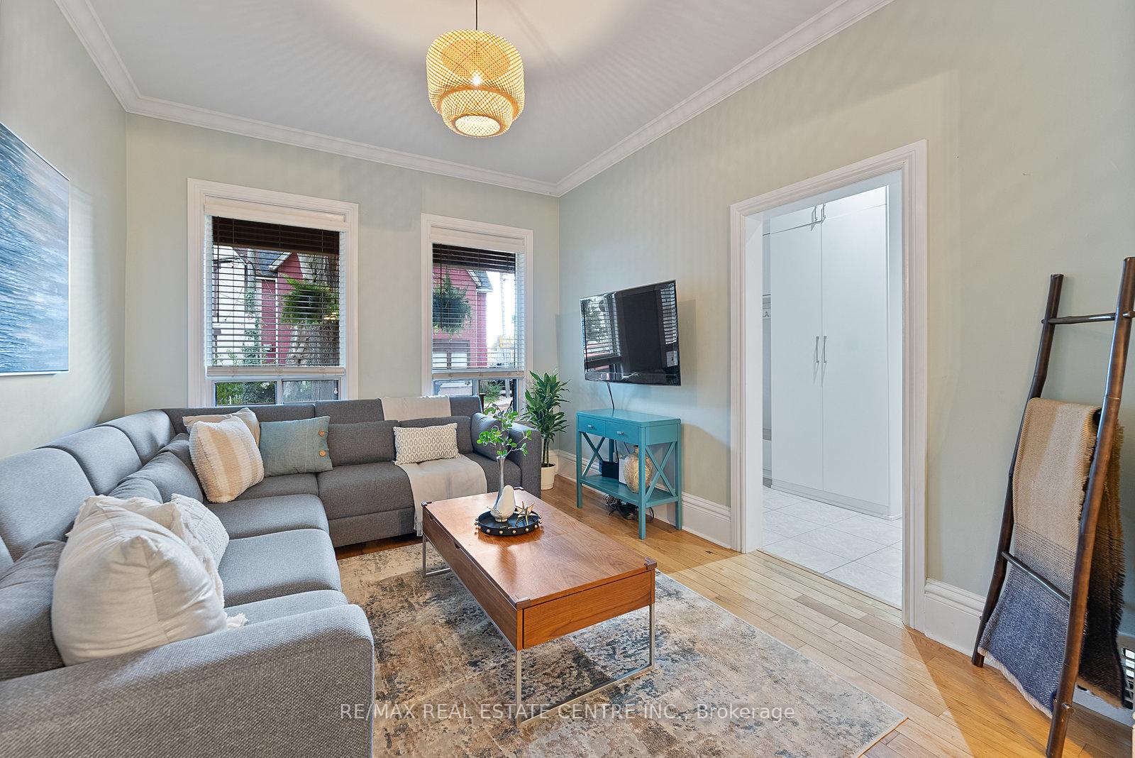 35-miller-street-toronto-ontario-w12597462