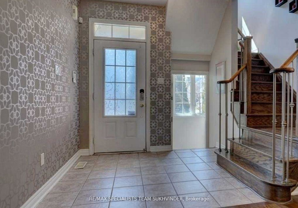 62-begonia-crescent-brampton-ontario-w12597814