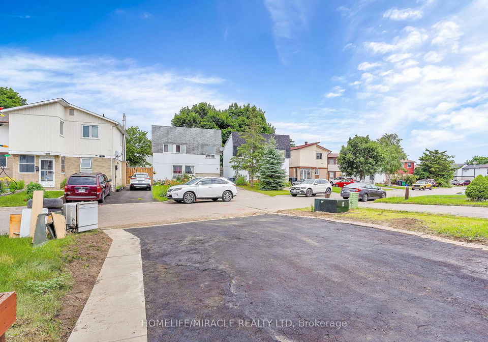 14-greenbush-court-brampton-ontario-w12597846