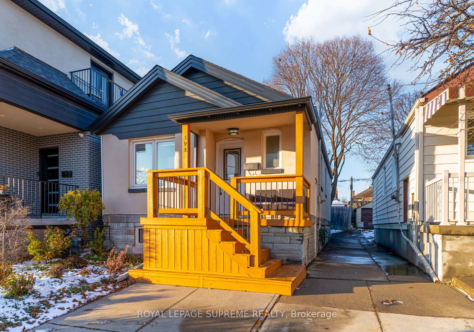 598-ridelle-avenue-north-york-ontario-w12598374
