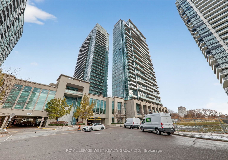 165-legion-road-n-etobicoke-ontario-w12598714