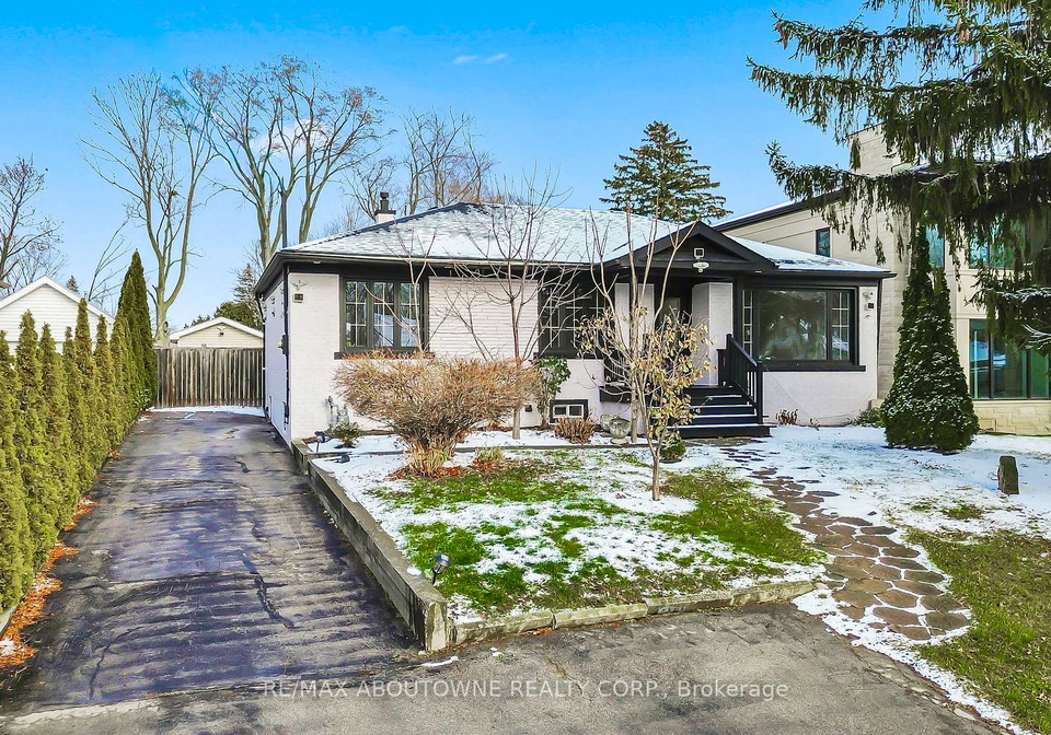 231-woodale-avenue-oakville-ontario-w12598862