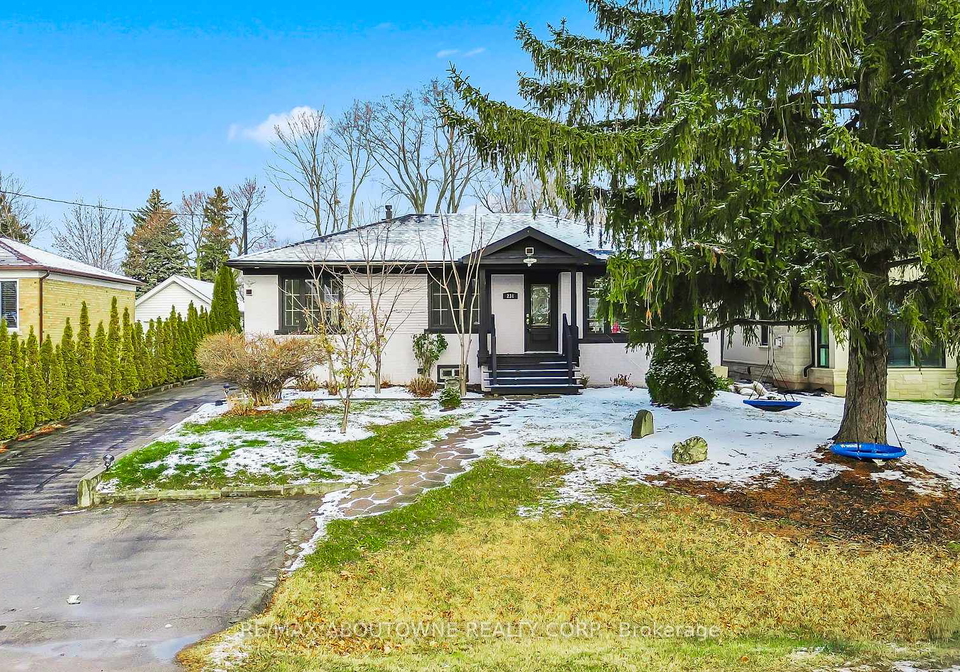 231-woodale-avenue-oakville-ontario-w12598862