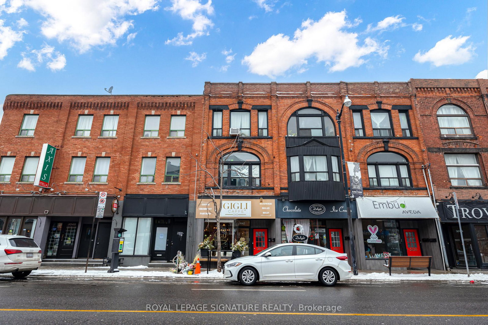 3042-dundas-street-w-toronto-ontario-w12598986