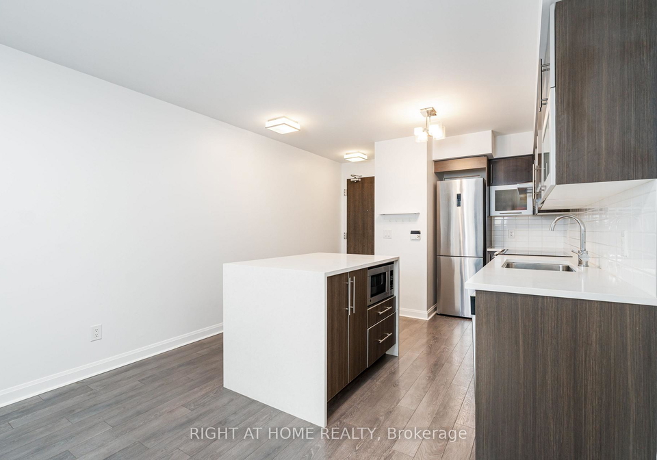 1-michael-power-place-etobicoke-ontario-w12599602