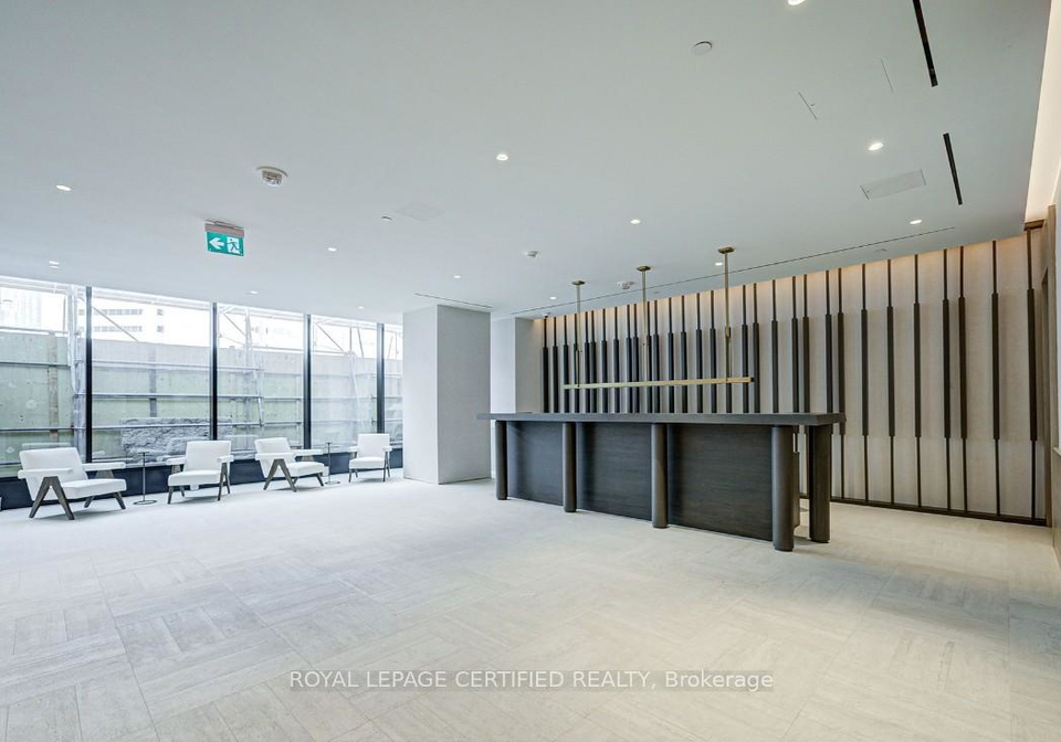 4015-the-exchange-mississauga-ontario-w12599752