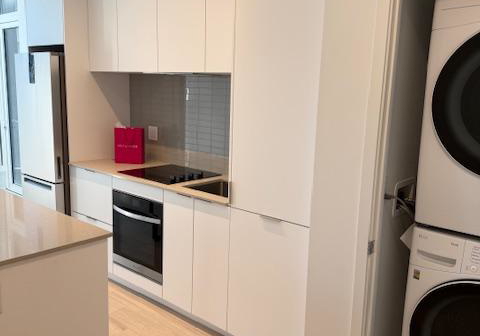 395-square-one-drive-mississauga-ontario-w12600182