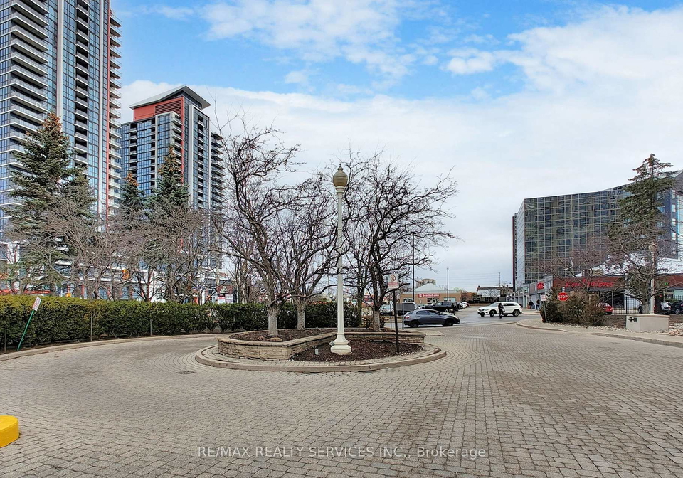 50-eglinton-avenue-w-mississauga-ontario-w12600232